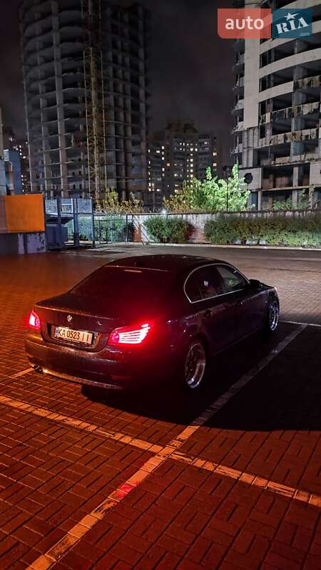 Седан BMW 5 Series 2007 в Киеве