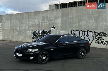 Седан BMW 5 Series 2011 в Львове