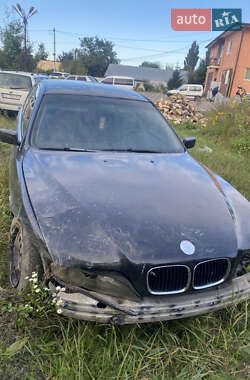 Седан BMW 5 Series 1997 в Черновцах