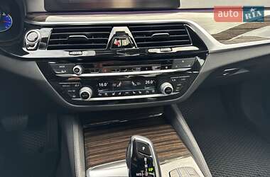 Седан BMW 5 Series 2017 в 