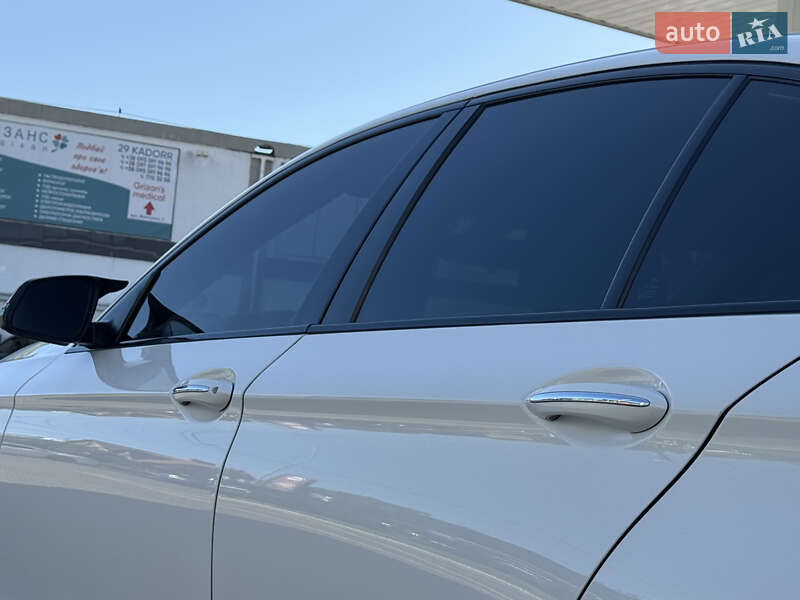 Седан BMW 5 Series 2016 в Одессе
