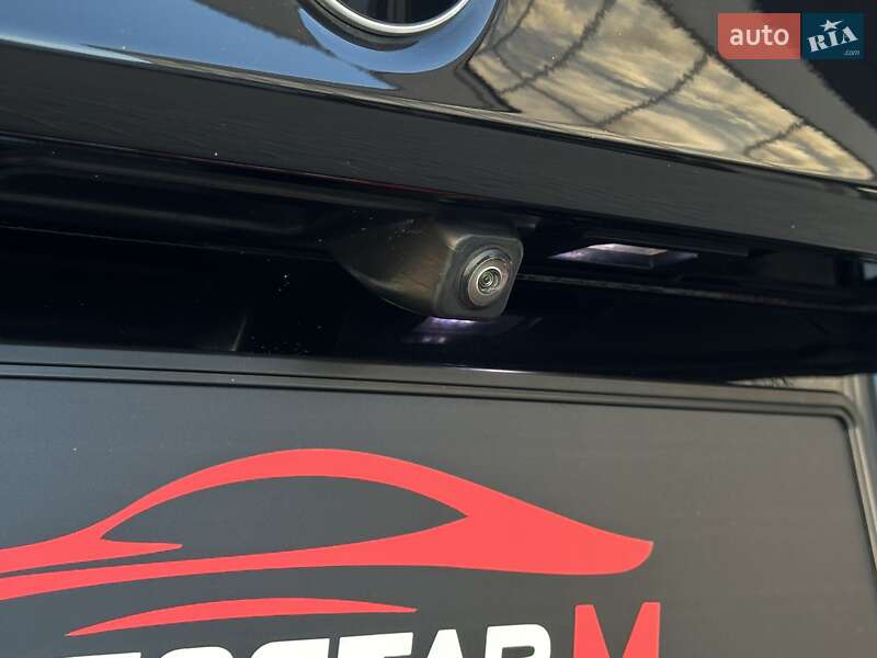 Седан BMW 5 Series 2021 в Мукачево