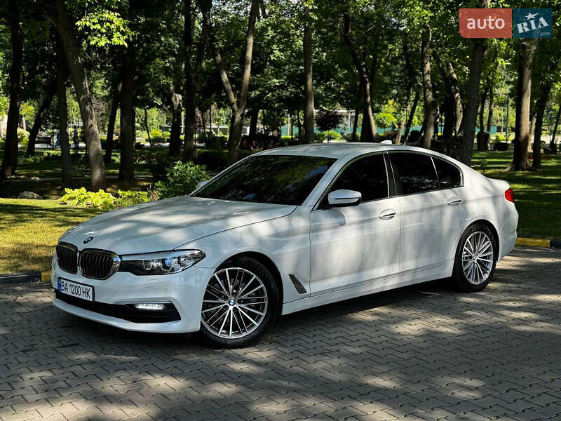 Седан BMW 5 Series 2017 в Александрие