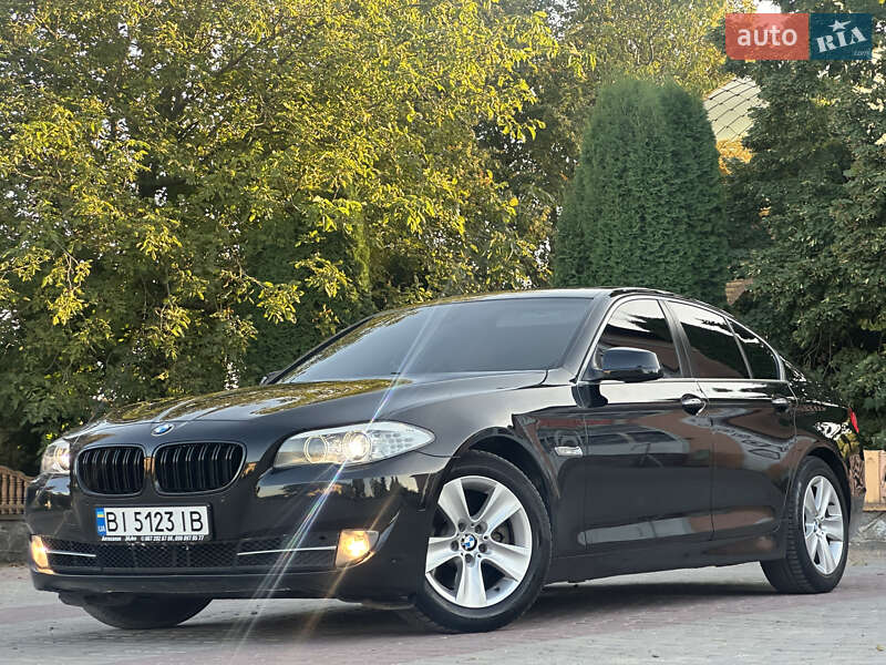 Седан BMW 5 Series 2011 в Хмельницком