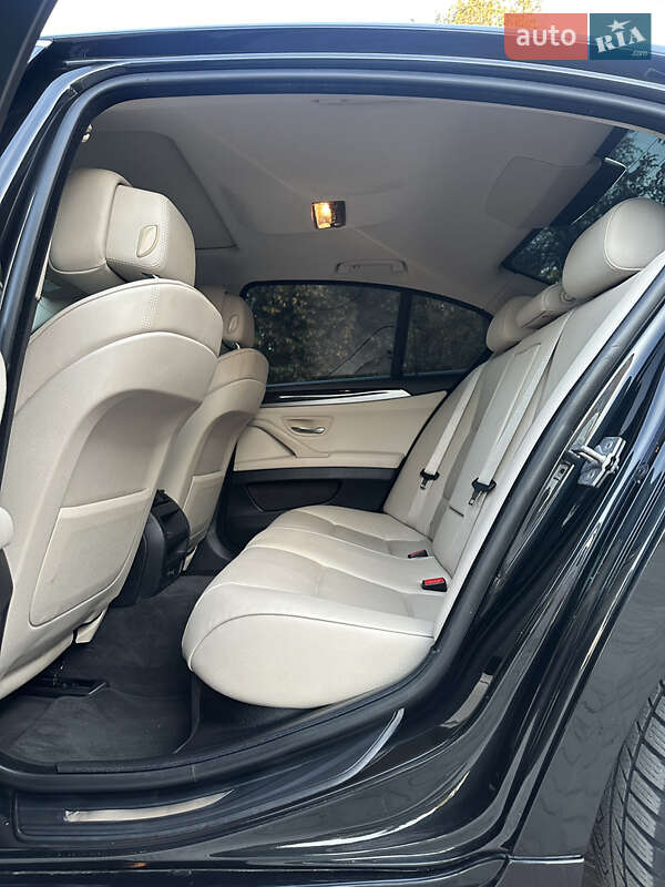 Седан BMW 5 Series 2011 в Хмельницком