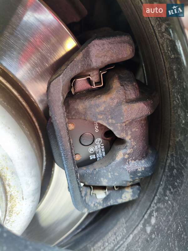 Седан BMW 5 Series 2010 в Харкові