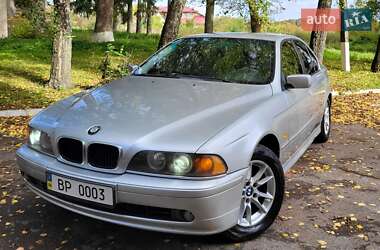 Седан BMW 5 Series 2000 в Тернополі
