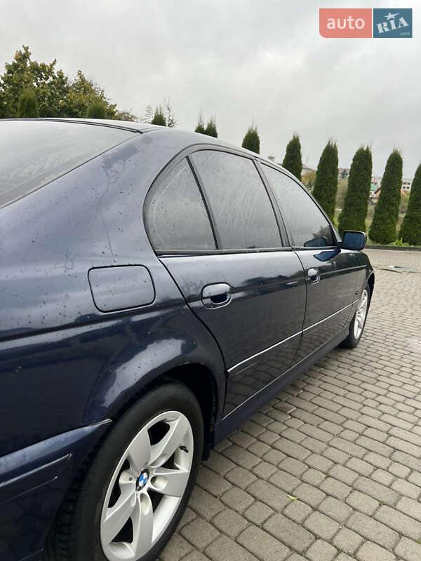 Седан BMW 5 Series 1999 в Львове