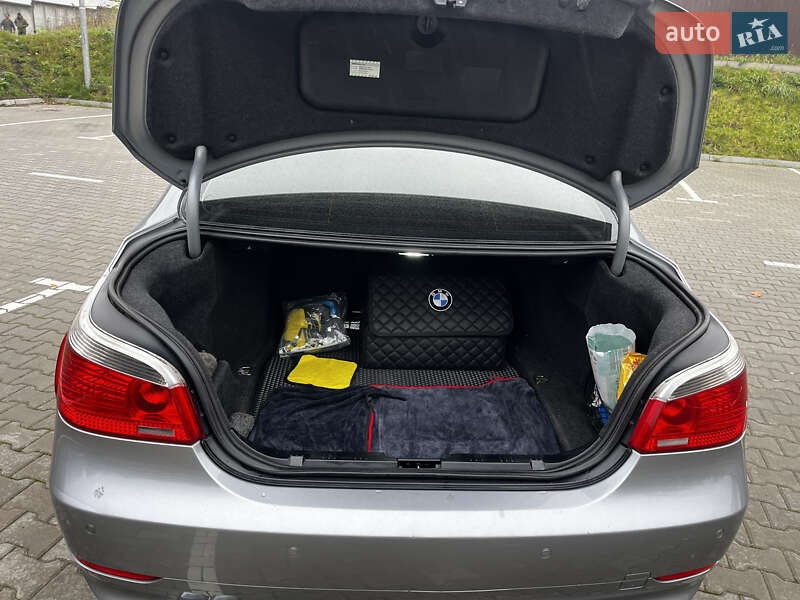 Седан BMW 5 Series 2006 в Тернополе
