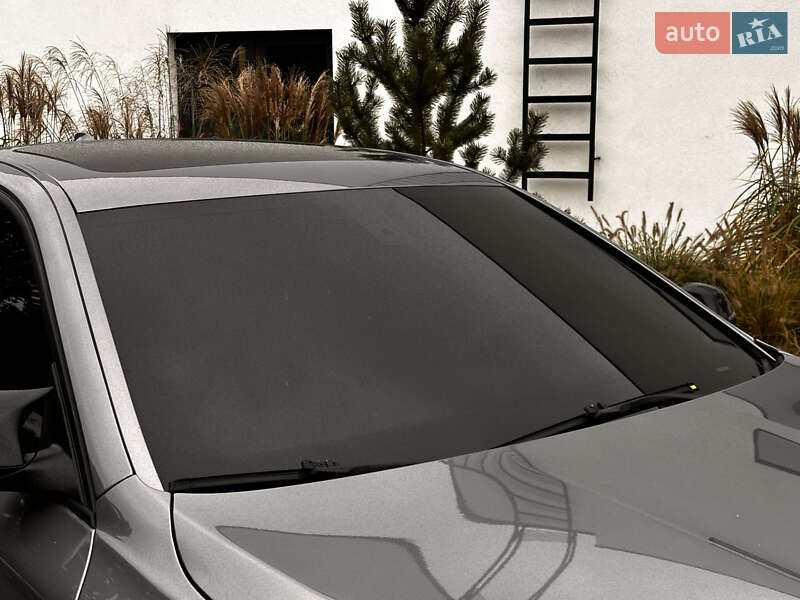 Седан BMW 5 Series 2015 в Луцке