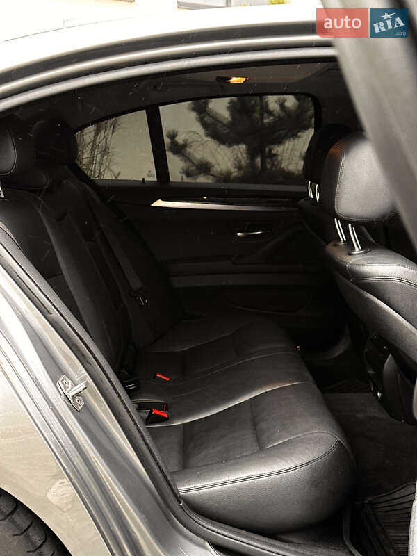 Седан BMW 5 Series 2015 в Луцке