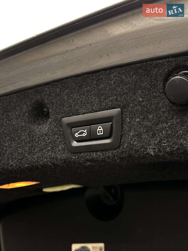 Седан BMW 5 Series 2015 в Луцке