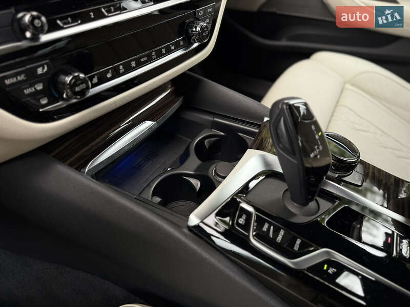 Седан BMW 5 Series 2020 в Одессе