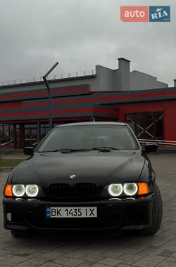 Седан BMW 5 Series 1997 в Рівному