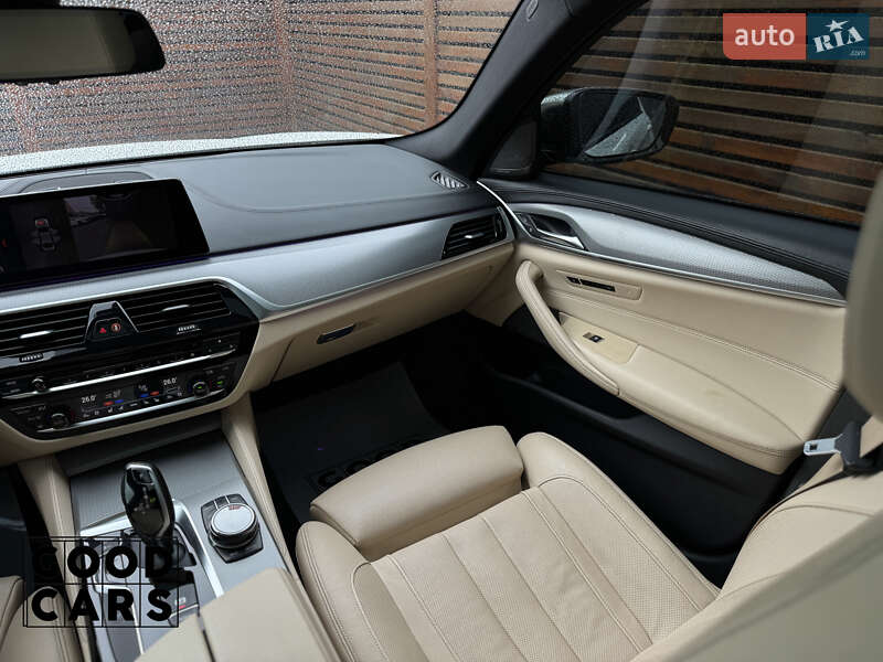 Седан BMW 5 Series 2019 в Одессе