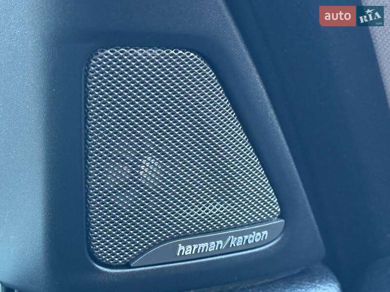 Седан BMW 5 Series 2015 в Киеве