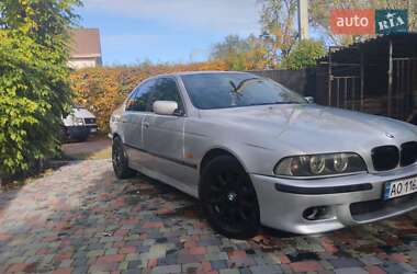 Седан BMW 5 Series 2000 в Житомире