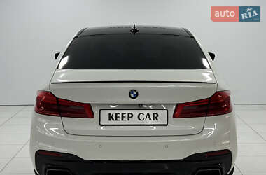Седан BMW 5 Series 2017 в  фото 15 Седан BMW 5 Series 2017 в