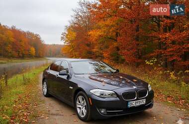 Седан BMW 5 Series 2013 в Львове