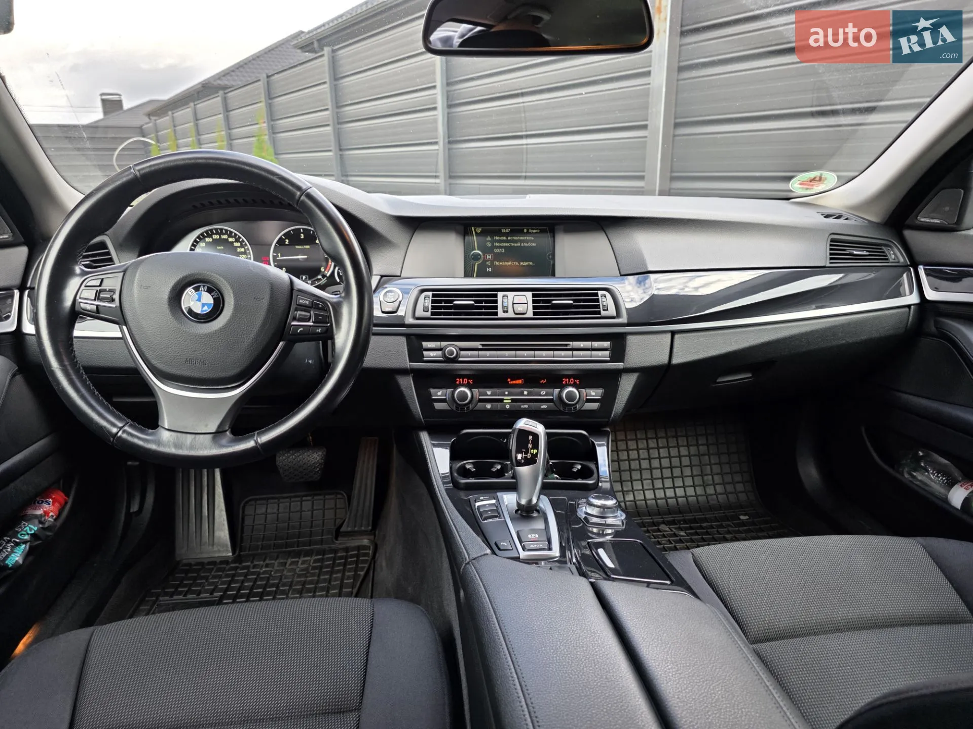 2012 BMW 5er - мініатюра 16