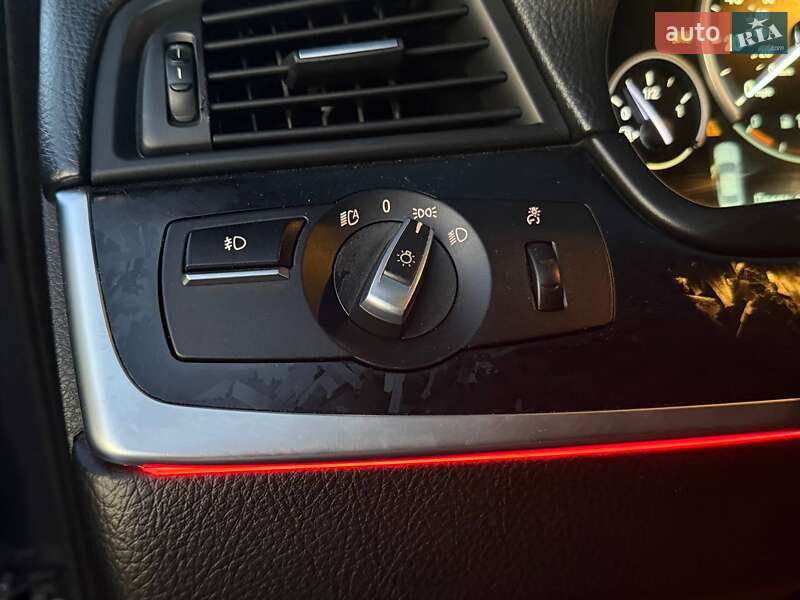 Седан BMW 5 Series 2012 в Києві фото 20 Седан BMW 5 Series 2012 в Києві