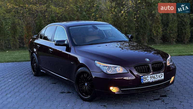 Седан BMW 5 Series 2008 в Зборове