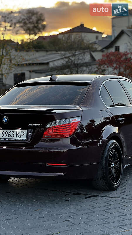 Седан BMW 5 Series 2008 в Зборове