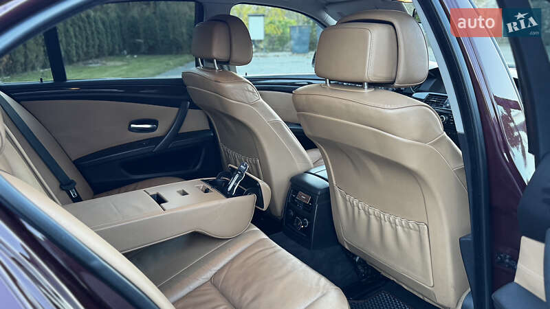 Седан BMW 5 Series 2008 в Зборове
