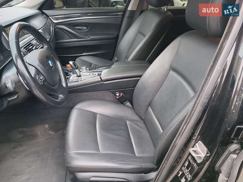Седан BMW 5 Series 2016 в Харькове