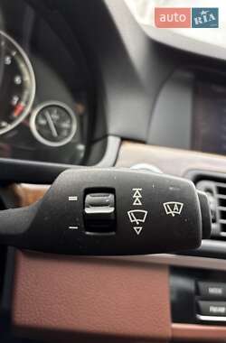 Седан BMW 5 Series 2012 в 
