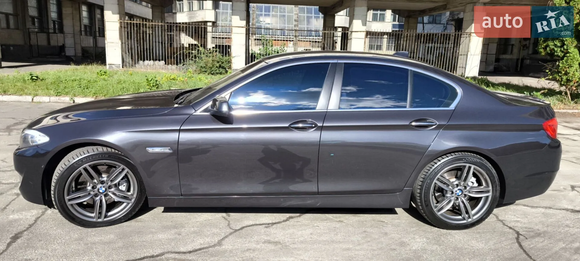 2010 BMW 5er - мініатюра 9