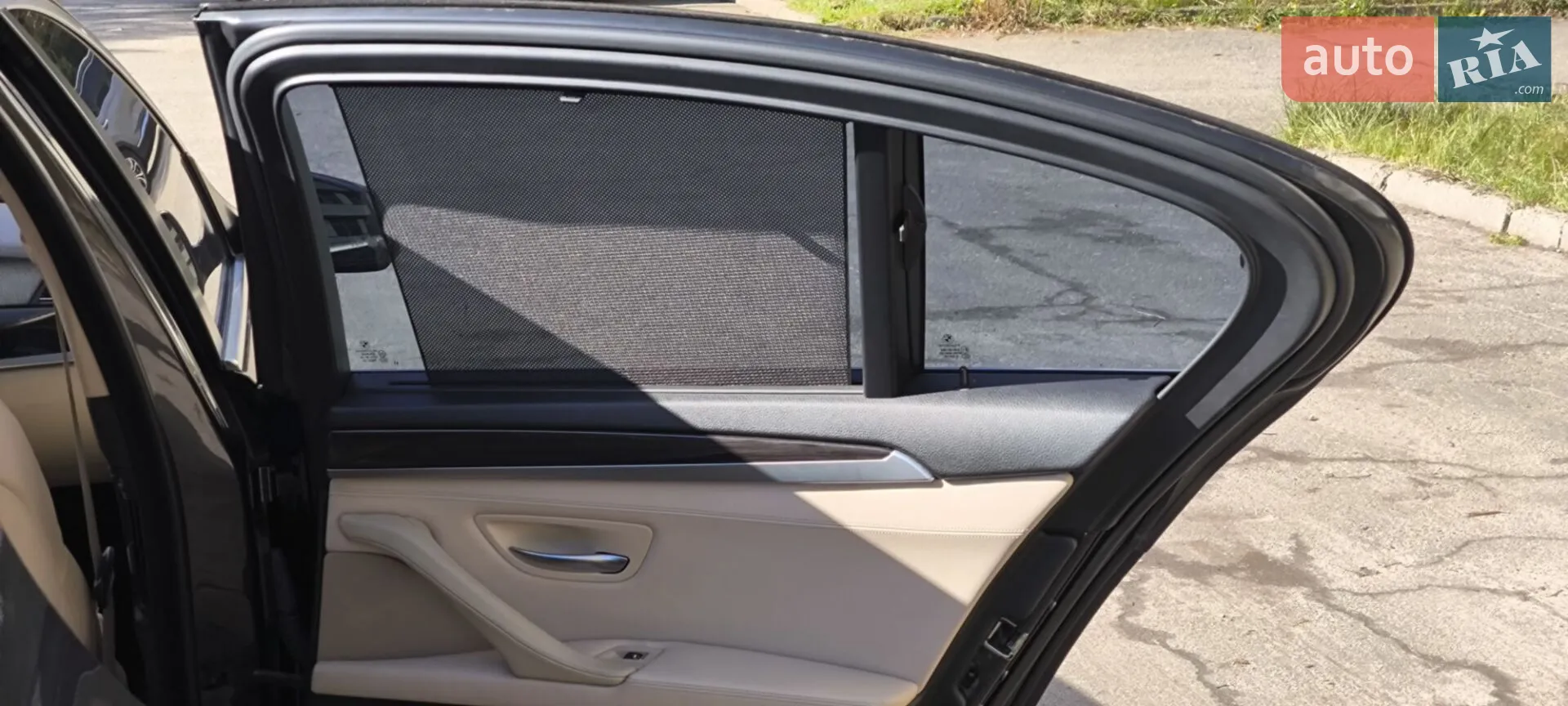 2010 BMW 5er - мініатюра 39