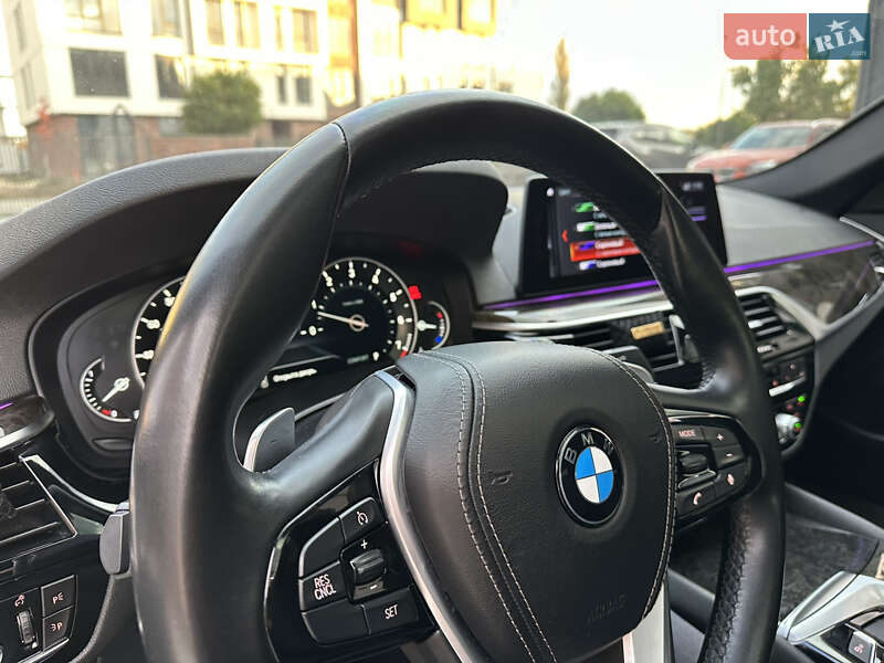 Седан BMW 5 Series 2017 в Умани фото 69 Седан BMW 5 Series 2017 в Умани
