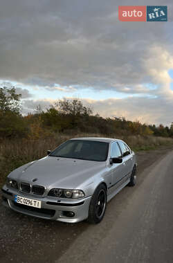 Седан BMW 5 Series 1999 в Львові