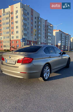 Седан BMW 5 Series 2010 в 