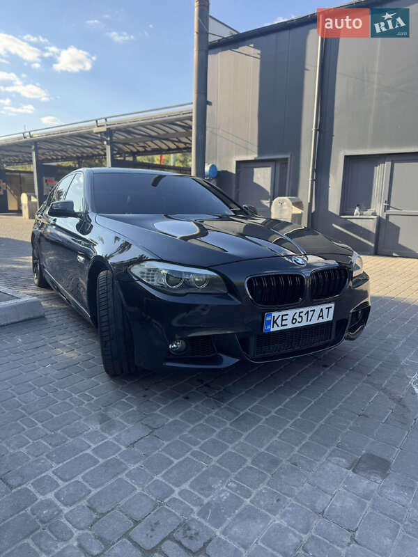 Седан BMW 5 Series 2013 в Дніпрі