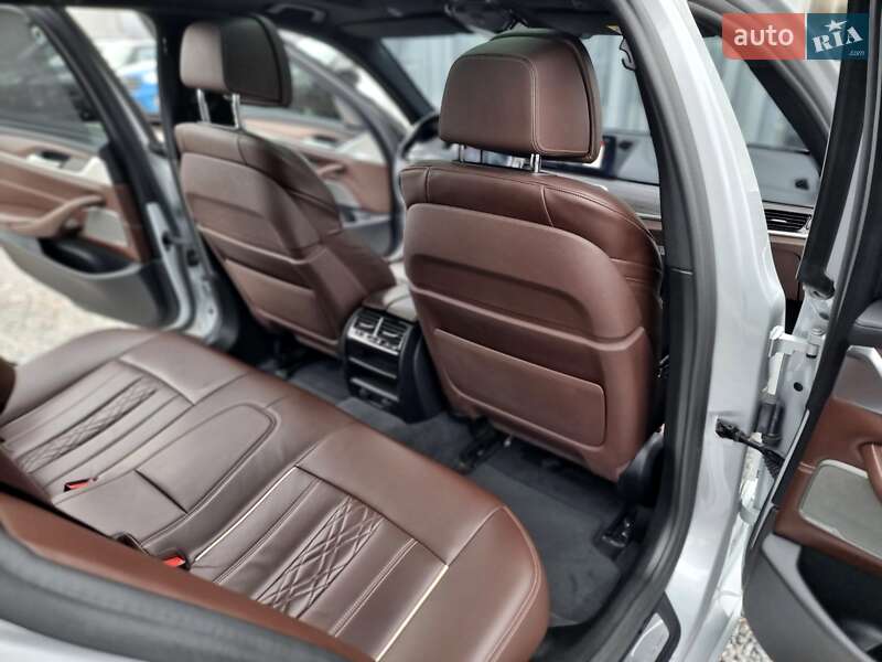 Универсал BMW 5 Series 2018 в Киеве