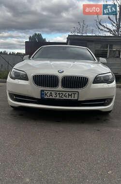 Седан BMW 5 Series 2013 в  фото 3 Седан BMW 5 Series 2013 в