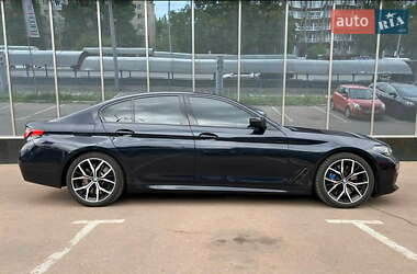 Седан BMW 5 Series 2021 в 