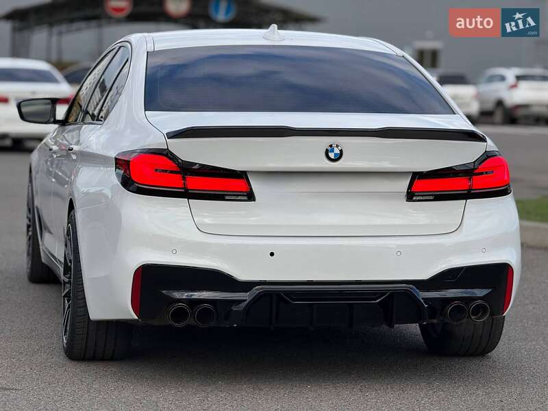 Седан BMW 5 Series 2017 в Кривом Роге