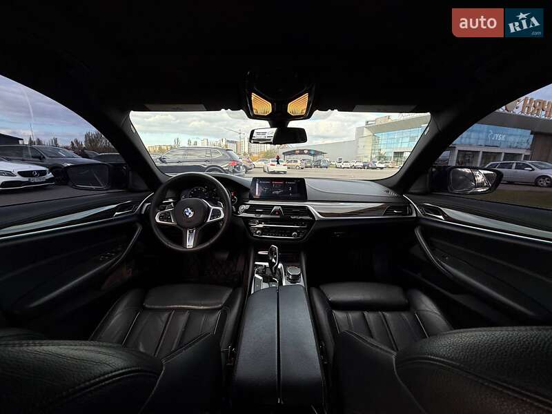 Седан BMW 5 Series 2017 в Кривом Роге