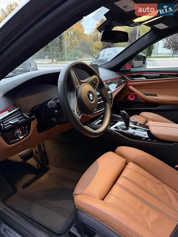 Седан BMW 5 Series 2020 в Киеве фото 20 Седан BMW 5 Series 2020 в Киеве