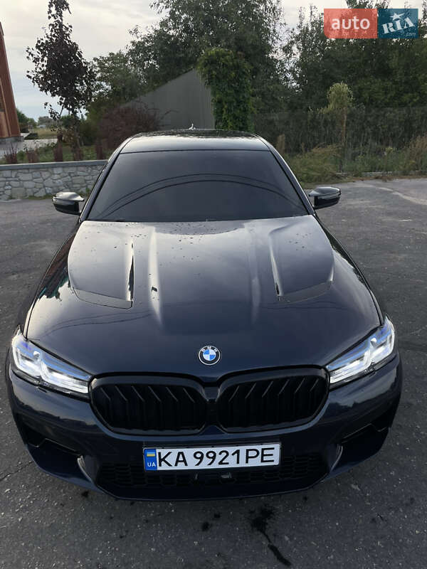 Універсал BMW 5 Series 2018 в Києві фото 6 Універсал BMW 5 Series 2018 в Києві