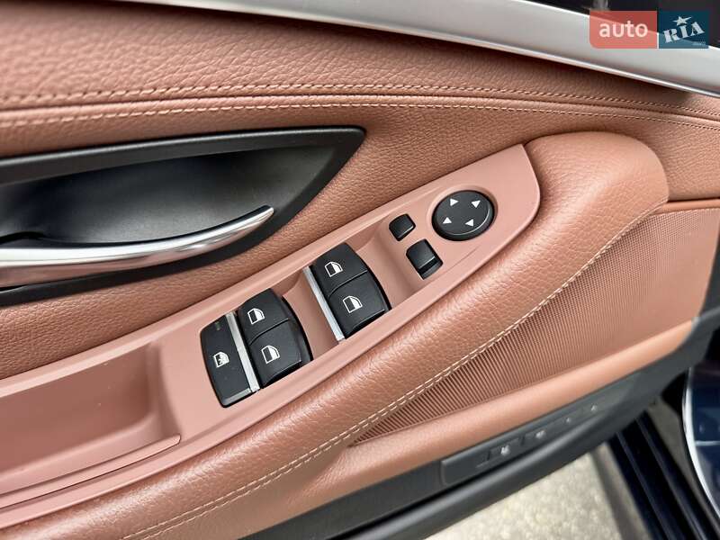 Седан BMW 5 Series 2015 в Киеве
