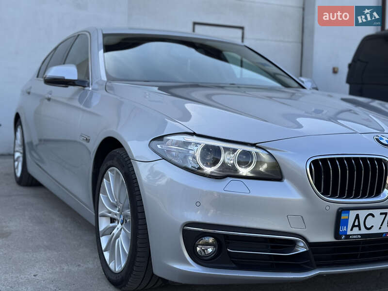 Седан BMW 5 Series 2014 в Сарнах