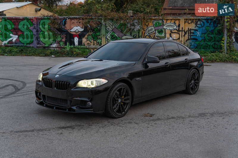 BMW 5 Series 2011