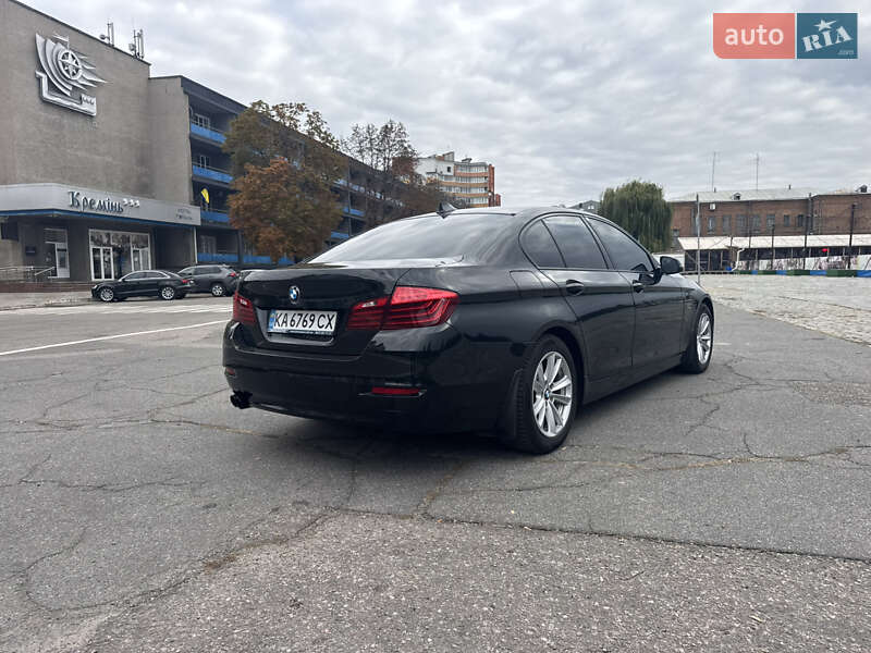 Седан BMW 5 Series 2014 в Кременчуці