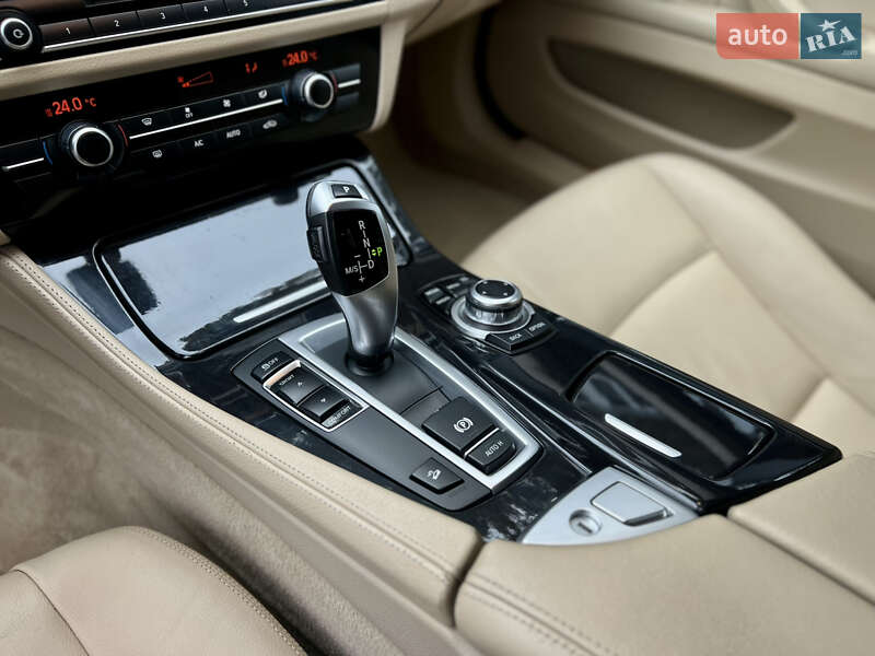 Универсал BMW 5 Series 2014 в Одессе