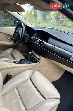 Седан BMW 5 Series 2003 в Рівному