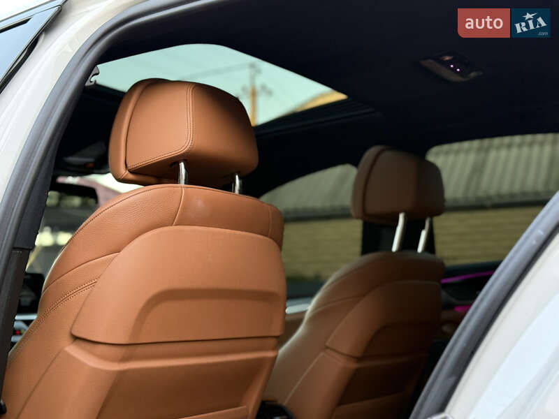 Седан BMW 5 Series 2017 в Миколаєві